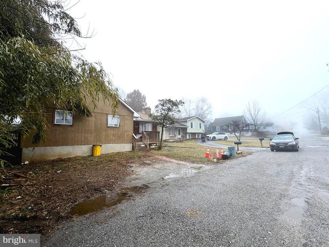 CARROLL ST, Gwynn Oak, MD 21207