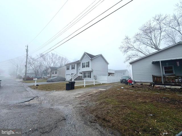 CARROLL ST, Gwynn Oak, MD 21207