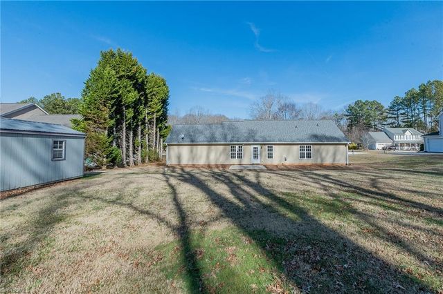 358 Carriage Lane, Linwood, NC 27299