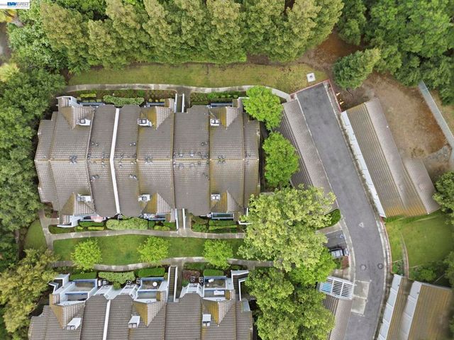 1792 Bevin Brook Dr, San Jose, CA 95112
