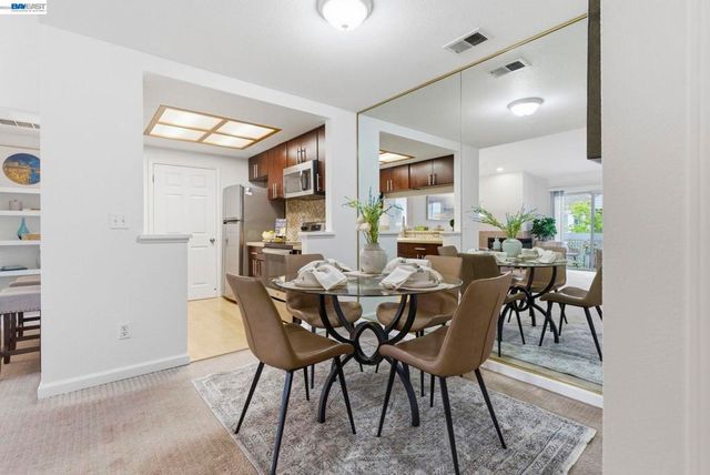 1792 Bevin Brook Dr, San Jose, CA 95112