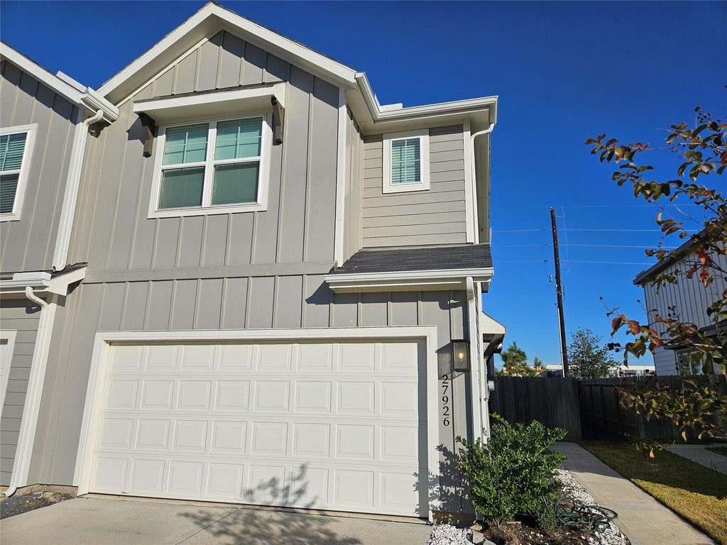 27926 Western Creek Court, Katy, TX 77494