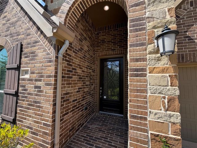 103 Wild Garden Court, Conroe, TX 77304