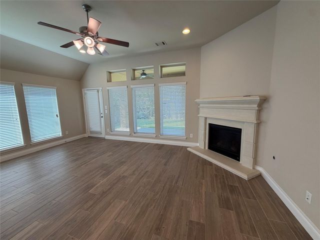 103 Wild Garden Court, Conroe, TX 77304