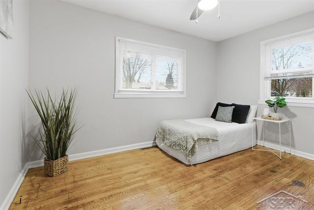 301 Princeton Court, Midland, MI 48640