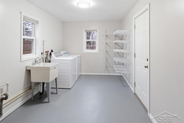 301 Princeton Court, Midland, MI 48640