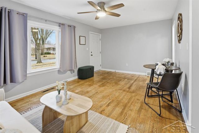 301 Princeton Court, Midland, MI 48640