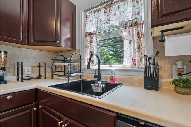 850 East North Street, Bethlehem City, PA 18017