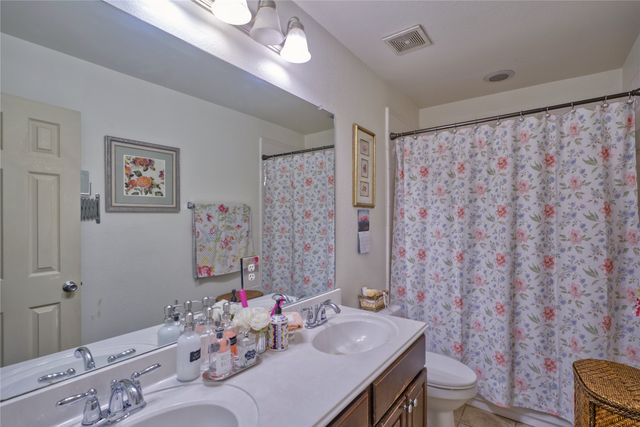 508 Hummingbird Drive, Little Elm, TX 75068