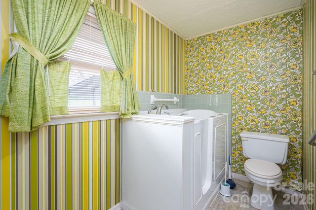 7448 W NC 27 Highway, Vale, NC 28168