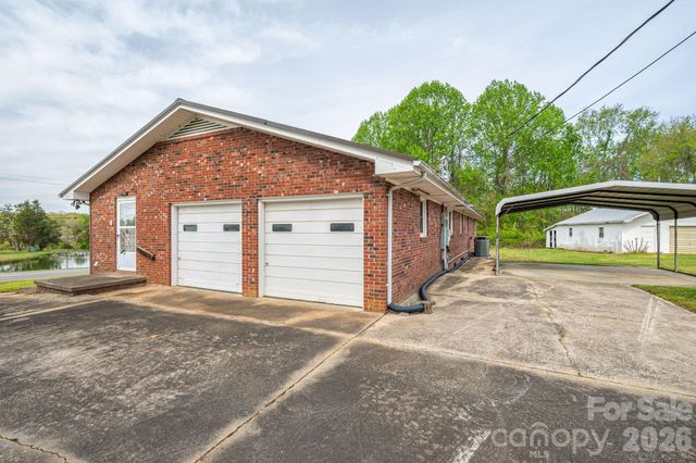 7448 W NC 27 Highway, Vale, NC 28168