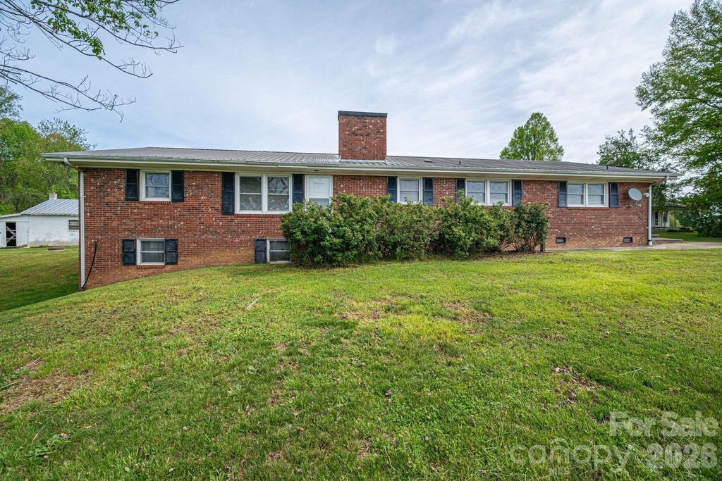 7448 W NC 27 Highway, Vale, NC 28168
