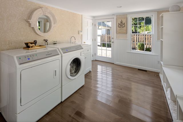 160 Cedar Road, Fairfield, CT 06890