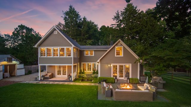 160 Cedar Road, Fairfield, CT 06890