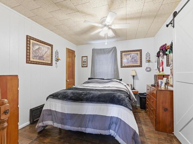 852 Frederick STREET, Oshkosh, WI 54901