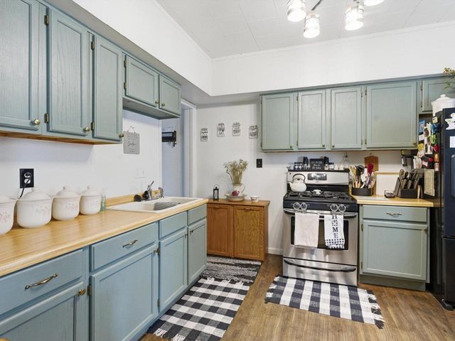 852 Frederick STREET, Oshkosh, WI 54901