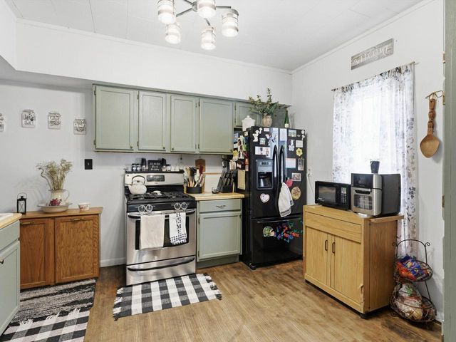 852 Frederick STREET, Oshkosh, WI 54901