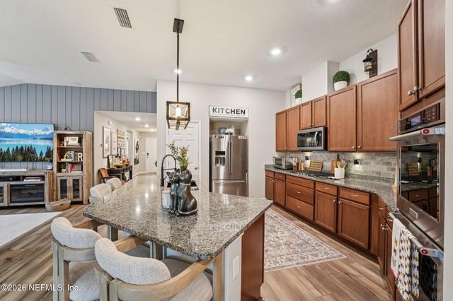 2895 WINDSOR LAKES Way, Green Cove Springs, FL 32043