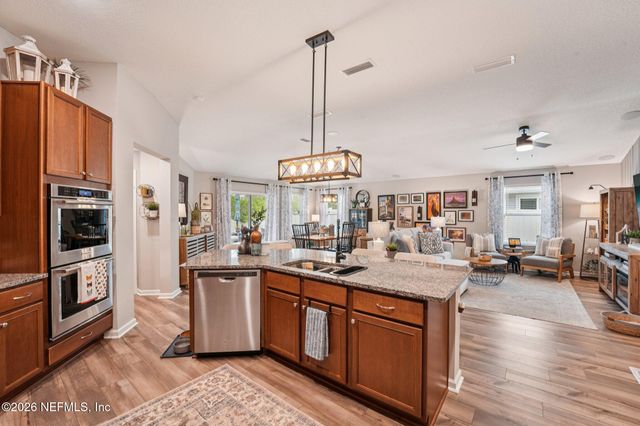 2895 WINDSOR LAKES Way, Green Cove Springs, FL 32043