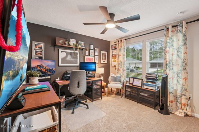 2895 WINDSOR LAKES Way, Green Cove Springs, FL 32043