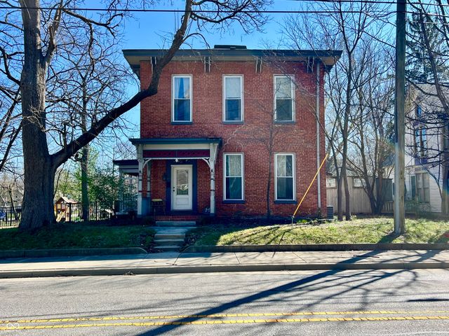 99 N Forsythe Street, Franklin, IN 46131