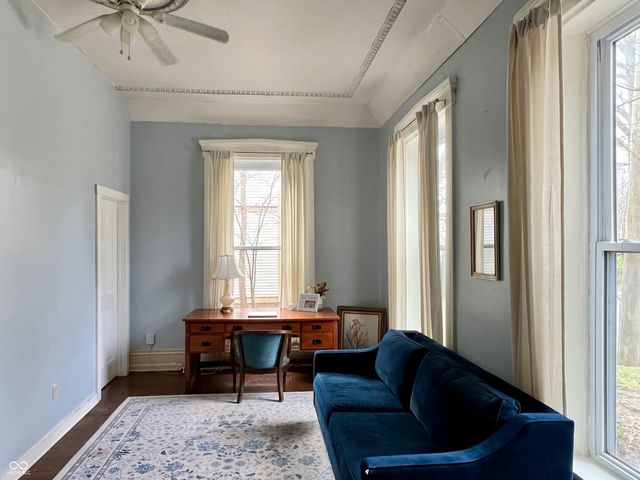 99 N Forsythe Street, Franklin, IN 46131