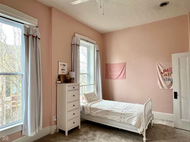 99 N Forsythe Street, Franklin, IN 46131