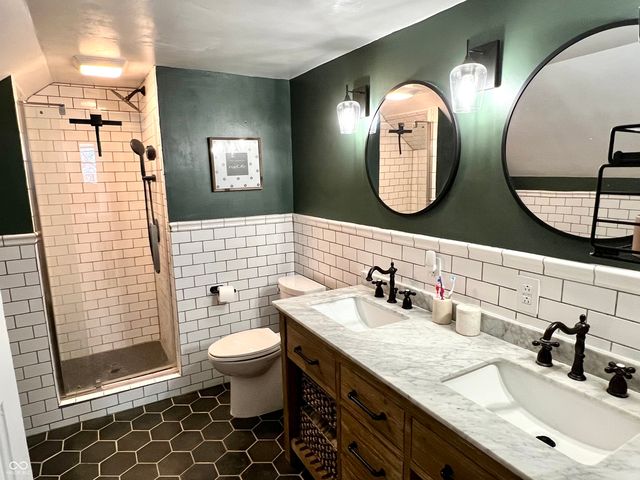 99 N Forsythe Street, Franklin, IN 46131