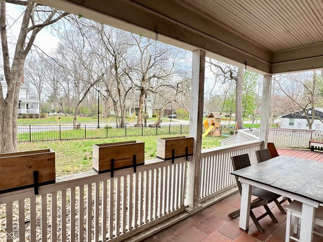 99 N Forsythe Street, Franklin, IN 46131