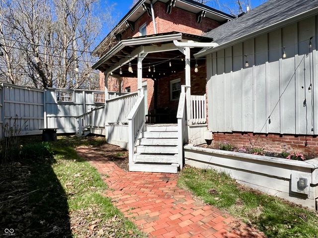 99 N Forsythe Street, Franklin, IN 46131