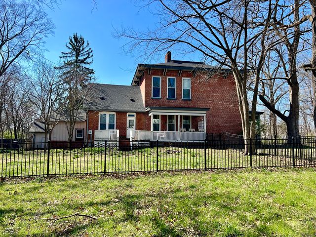 99 N Forsythe Street, Franklin, IN 46131