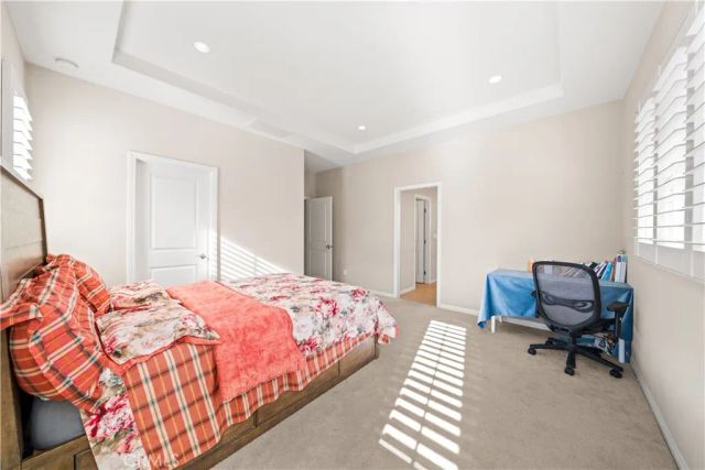 16 Sedgewick, Irvine, CA 92620