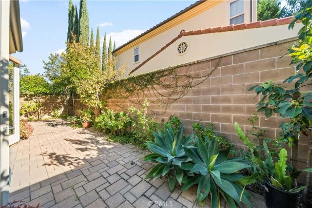 16 Sedgewick, Irvine, CA 92620