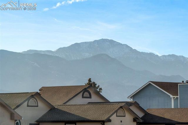 1445 Crippen Court, Colorado Springs, CO 80916