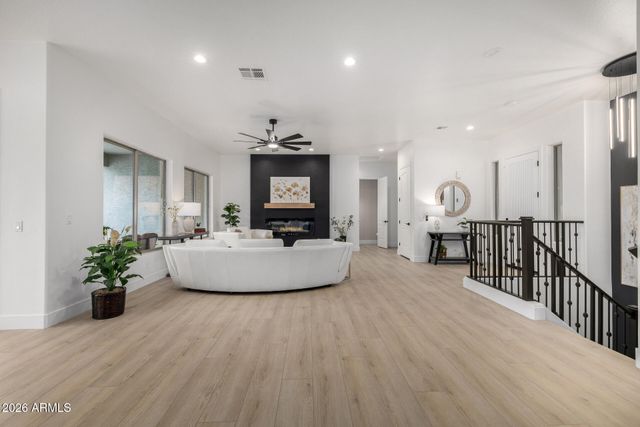 20901 S HADRIAN Way, Queen Creek, AZ 85142