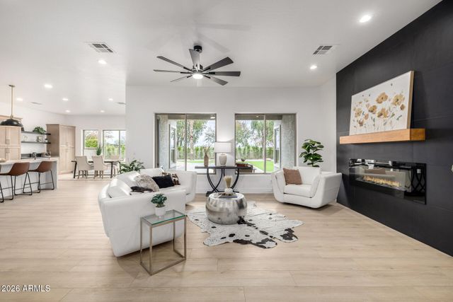 20901 S HADRIAN Way, Queen Creek, AZ 85142