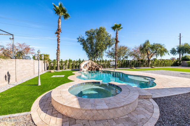 20901 S HADRIAN Way, Queen Creek, AZ 85142