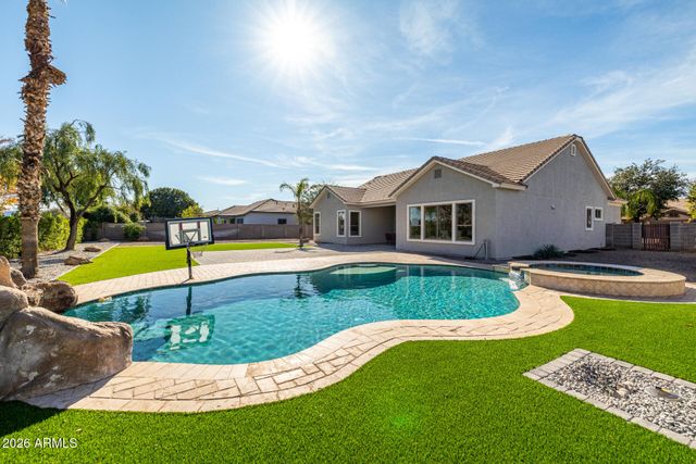 20901 S HADRIAN Way, Queen Creek, AZ 85142