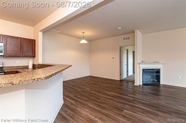 22080 Andover Drive 94, Macomb, MI 48042