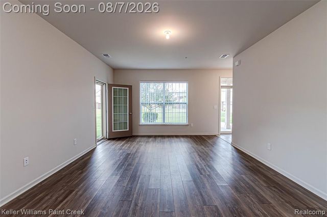 22080 Andover Drive 94, Macomb, MI 48042