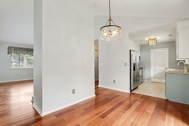 1131 Daffodil Lane, Mount Pleasant, SC 29464