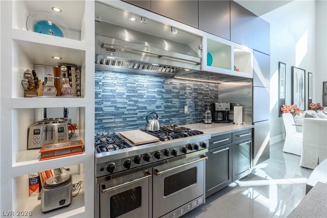 10605 Harvest Green Way, Las Vegas, NV 89135