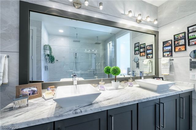 10605 Harvest Green Way, Las Vegas, NV 89135