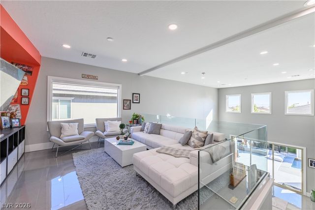 10605 Harvest Green Way, Las Vegas, NV 89135