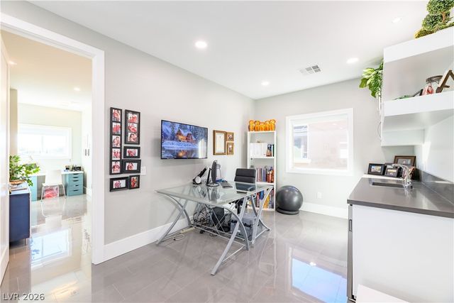 10605 Harvest Green Way, Las Vegas, NV 89135