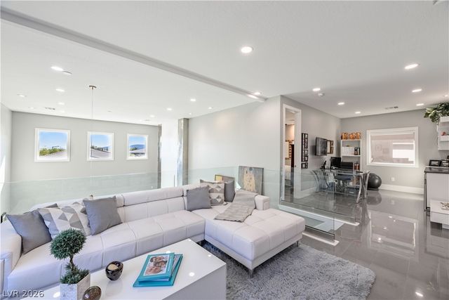 10605 Harvest Green Way, Las Vegas, NV 89135