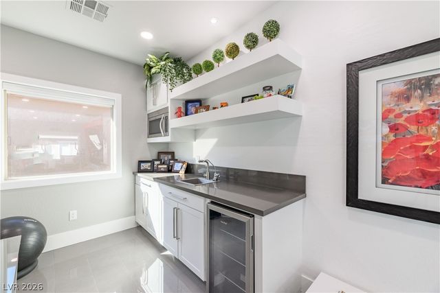 10605 Harvest Green Way, Las Vegas, NV 89135