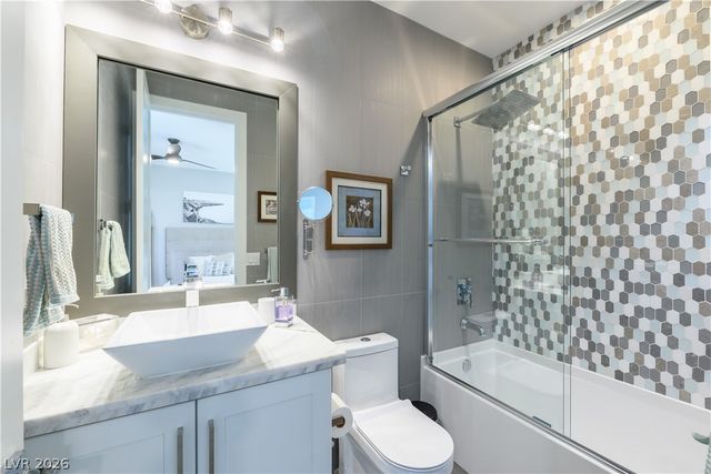 10605 Harvest Green Way, Las Vegas, NV 89135