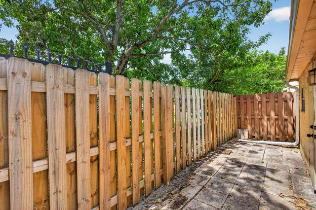 5646 Blueberry Court 23, Lauderhill, FL 33313