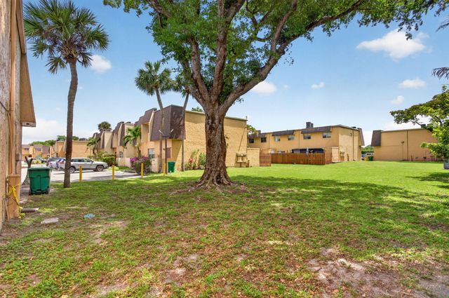 5646 Blueberry Court 23, Lauderhill, FL 33313